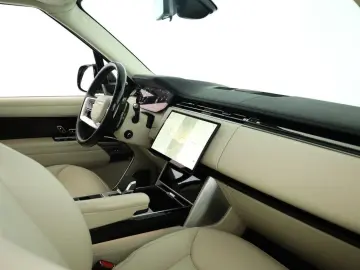 LAND ROVER Range Rover D350 Autobiography LWB 7 Pano AHK 23