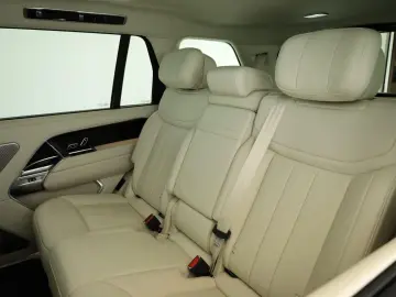 LAND ROVER Range Rover D350 Autobiography LWB 7 Pano AHK 23