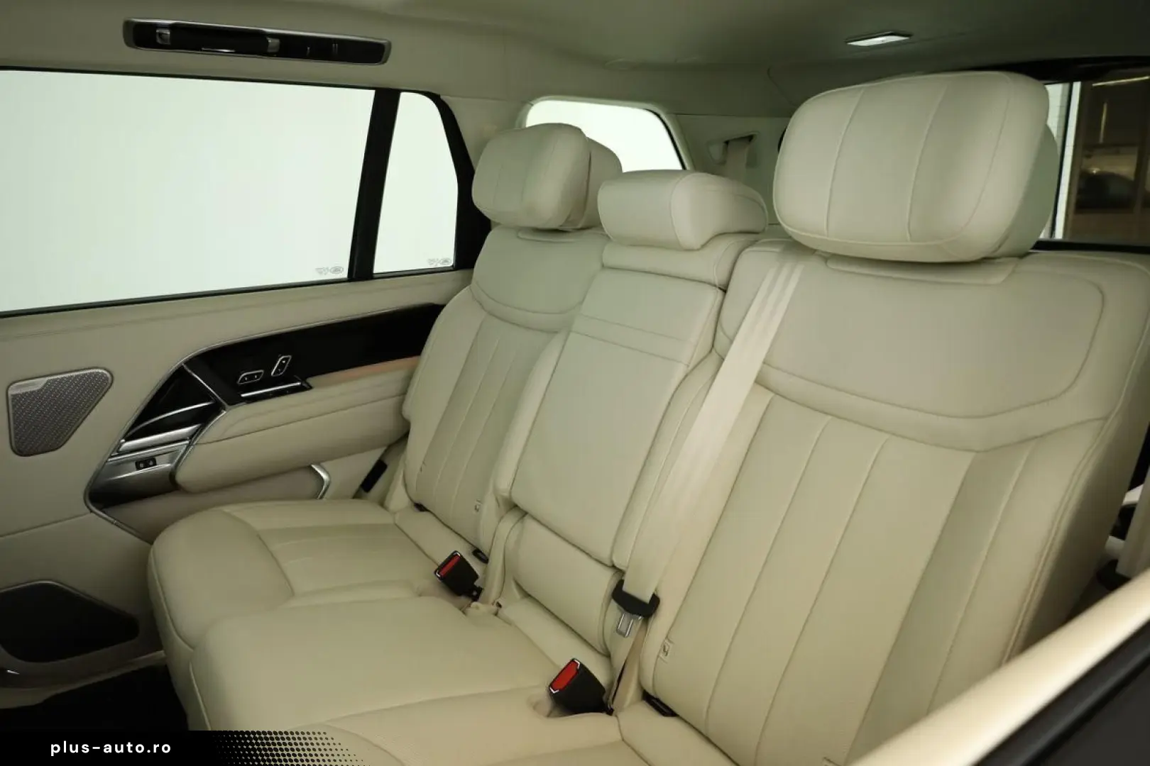 LAND ROVER Range Rover D350 Autobiography LWB 7 Pano AHK 23