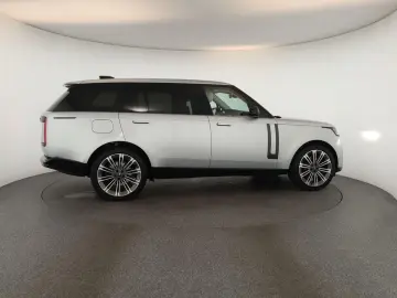 LAND ROVER Range Rover D350 Autobiography LWB 7 Pano AHK 23