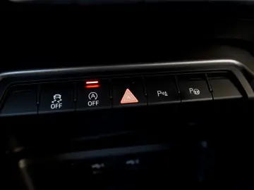 A3 Sportback 30 TFSI Business Edition Attraction S