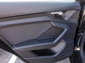 A3 Sportback 30 TFSI Business Edition Attraction S