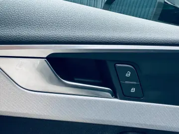 Audi A4 Avant  Fab-12-2016  2.0 Diesel 150 Cp   Euro 6