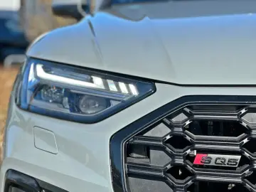 AUDI SQ5 TDI qu B&O HuD 360  PANO STANDHZ AHK MATRIX