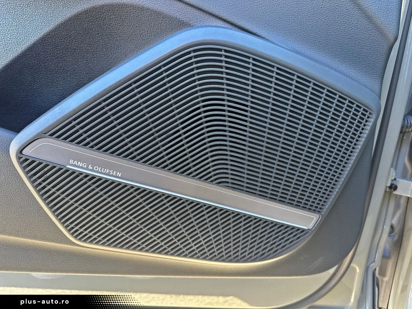 AUDI SQ5 TDI qu B&O HuD 360  PANO STANDHZ AHK MATRIX