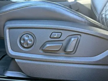 AUDI SQ5 TDI qu B&O HuD 360  PANO STANDHZ AHK MATRIX