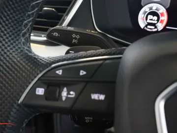 AUDI SQ5 3.0 TDI quattro Sportback  Pano  Kam.  HUD