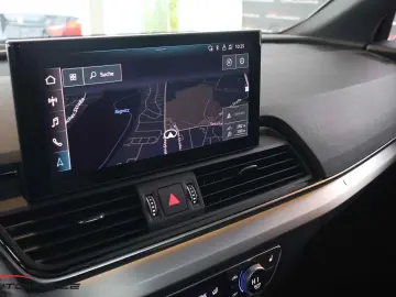 AUDI SQ5 3.0 TDI quattro Sportback  Pano  Kam.  HUD