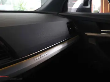 AUDI SQ5 3.0 TDI quattro Sportback  Pano  Kam.  HUD