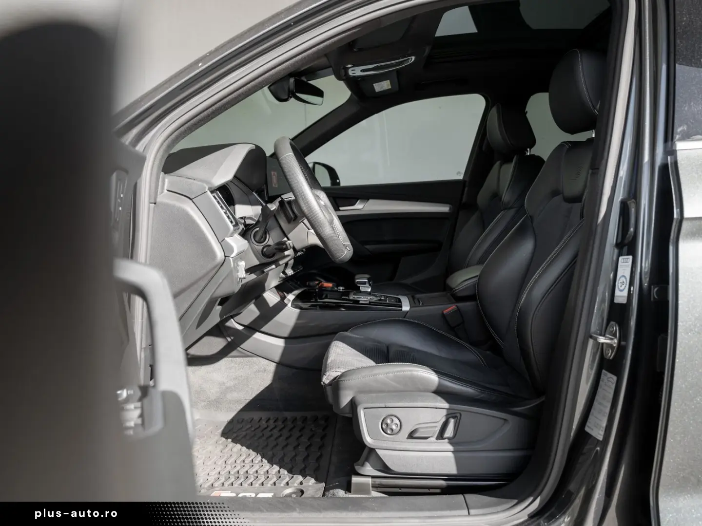 AUDI SQ5 3.0 TDI quattro basis Pano Kam. Navi Pano LM