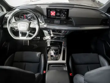 AUDI SQ5 3.0 TDI quattro basis Pano Kam. Navi Pano LM