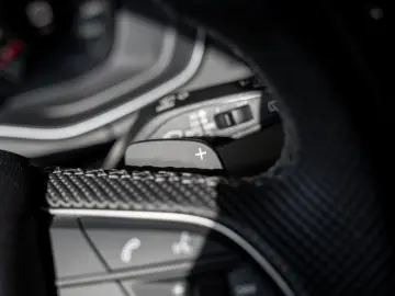 AUDI SQ5 3.0 TDI quattro basis Pano Kam. Navi Pano LM