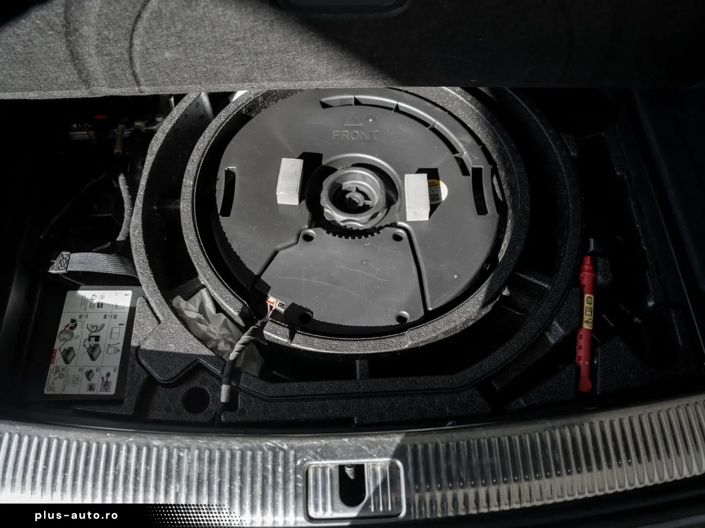 AUDI SQ5 3.0 TDI quattro basis Pano Kam. Navi Pano LM