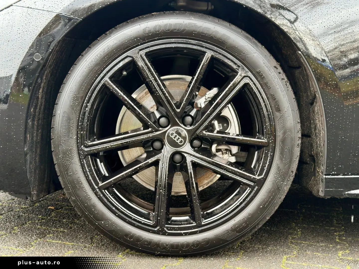 AUDI A5 Avant TFSI qu edition one PANO MATRIX AHK HuD