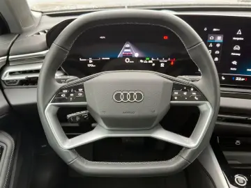 AUDI A5 Avant TFSI qu edition one PANO MATRIX AHK HuD