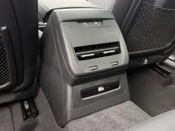 AUDI A5 Avant TFSI qu edition one PANO MATRIX AHK HuD