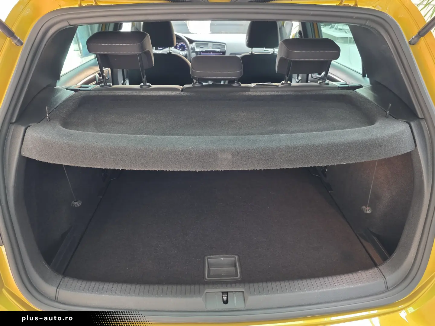 Volkswagen Golf VII 1.5TSI   150cp   Euro 6   R-Line