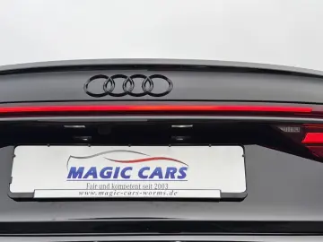 AUDI A8 50 TDI quattro S-LINE  HD-Matrix Luft B&O