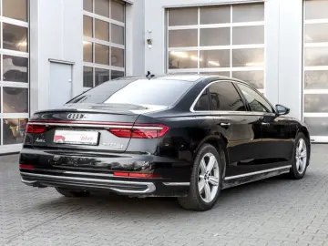 AUDI A8 L 60 TFSI e quattro Pano HuD B&O Wärme Komfor