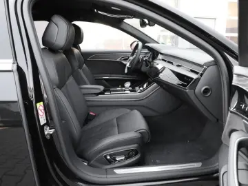 AUDI A8 L 60 TFSI e quattro Pano HuD B&O Wärme Komfor