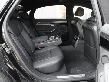 AUDI A8 L 60 TFSI e quattro Pano HuD B&O Wärme Komfor