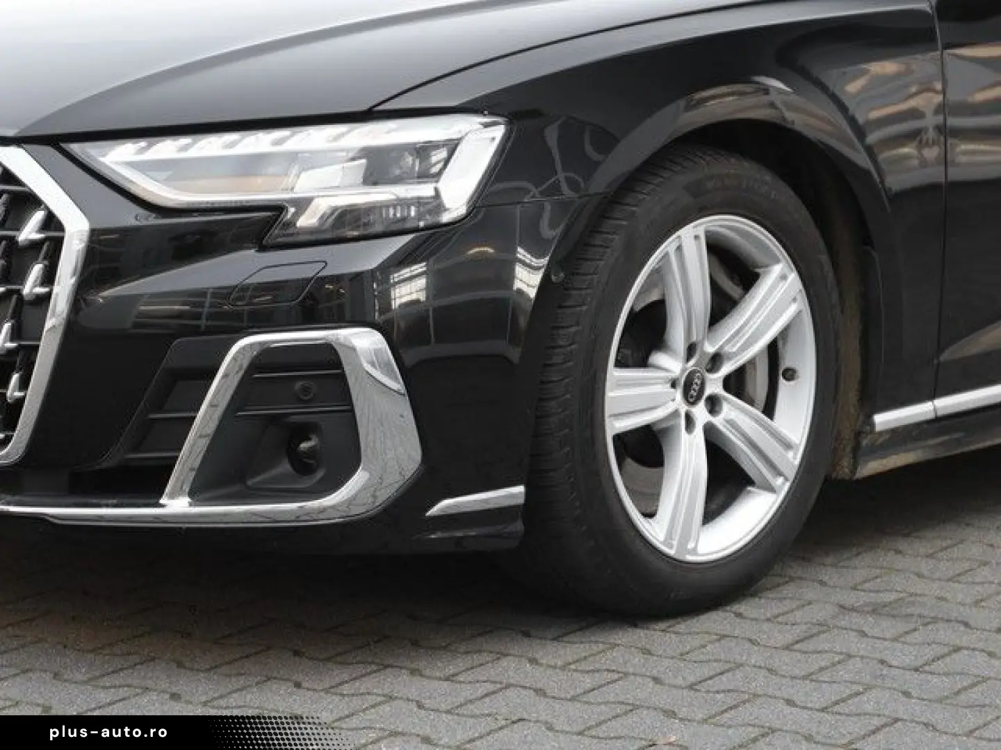 AUDI A8 L 60 TFSI e quattro Pano HuD B&O Wärme Komfor