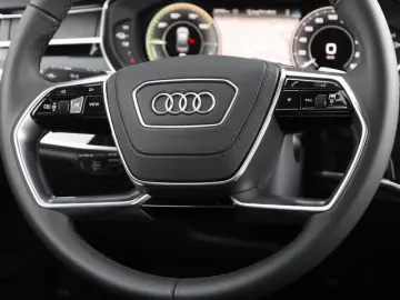 AUDI A8 L 60 TFSI e quattro Pano HuD B&O Wärme Komfor