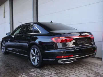 AUDI A8L 50 TDI quattro lang CHROMPAKET SPORTSITZ B&O
