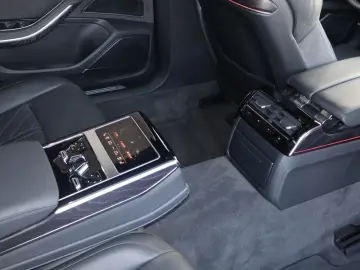 AUDI A8L 50 TDI quattro lang CHROMPAKET SPORTSITZ B&O