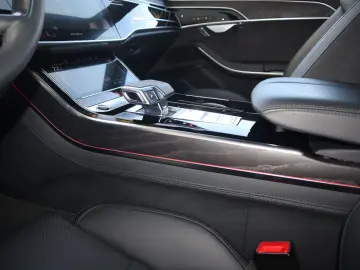 AUDI A8L 50 TDI quattro lang CHROMPAKET SPORTSITZ B&O