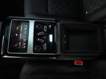 AUDI A8L 50 TDI quattro lang CHROMPAKET SPORTSITZ B&O