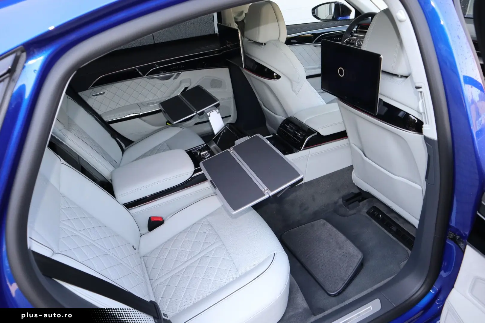 AUDI A8L 60 TFSIe lang EXCLUSIVE S-LINE UPE 183.530 -