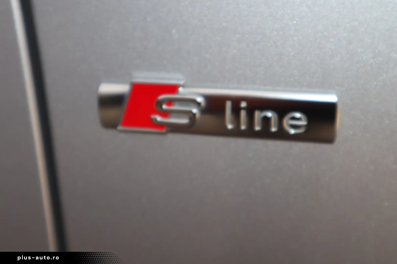 AUDI A8L 60 TFSI e lang EXCLUSIVE S-LINE UPE183.530 -