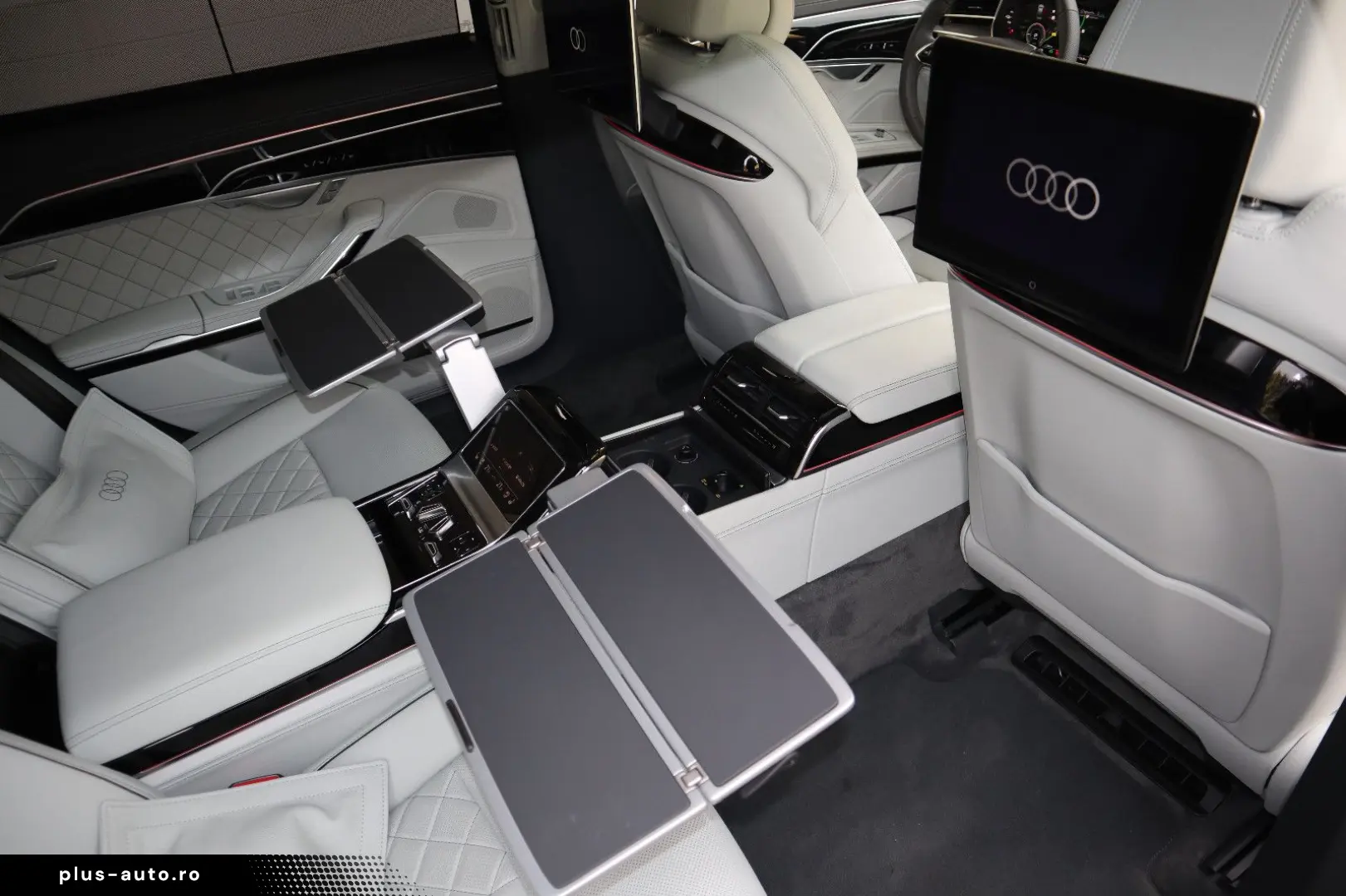 AUDI A8L 60 TFSI e lang EXCLUSIVE S-LINE UPE183.530 -