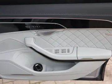 AUDI A8L 60 TFSI e lang EXCLUSIVE S-LINE UPE183.530 -