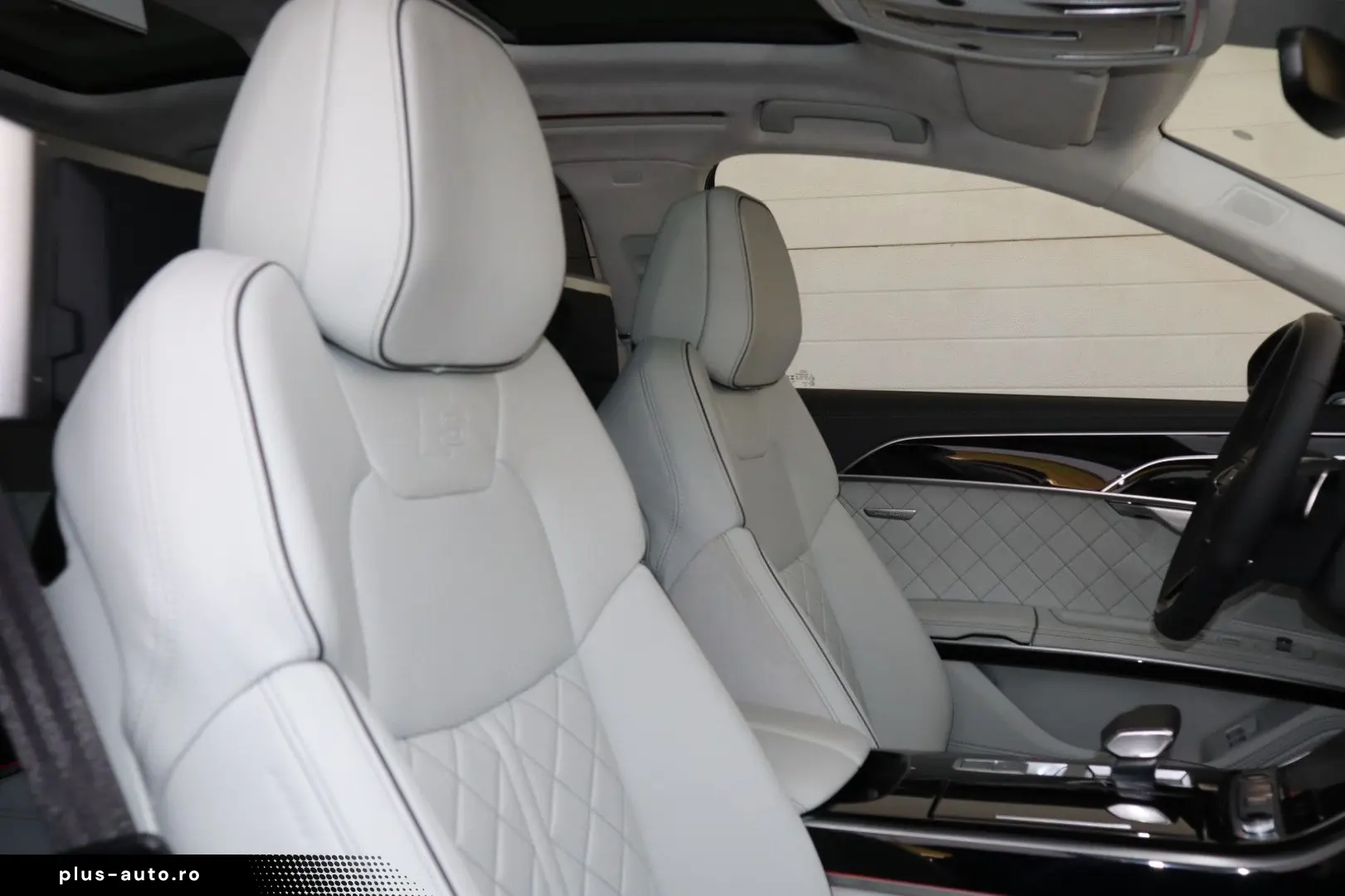 AUDI A8L 60 TFSI e lang EXCLUSIVE S-LINE UPE183.530 -