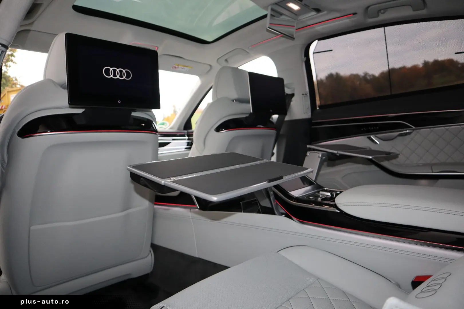 AUDI A8L 60 TFSI e lang EXCLUSIVE S-LINE UPE183.530 -