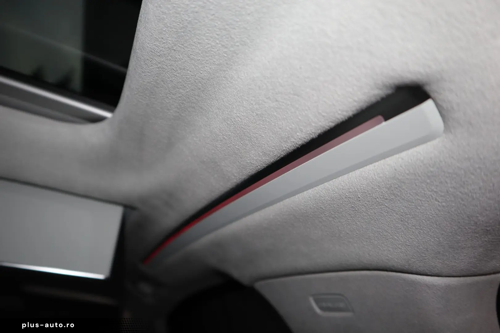 AUDI A8L 60 TFSI e lang EXCLUSIVE S-LINE UPE183.530 -