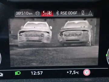 AUDI A8L 60 TFSI e lang EXCLUSIVE S-LINE UPE183.530 -