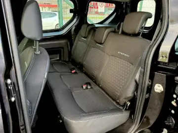 Dacia Dokker Stepway  2016