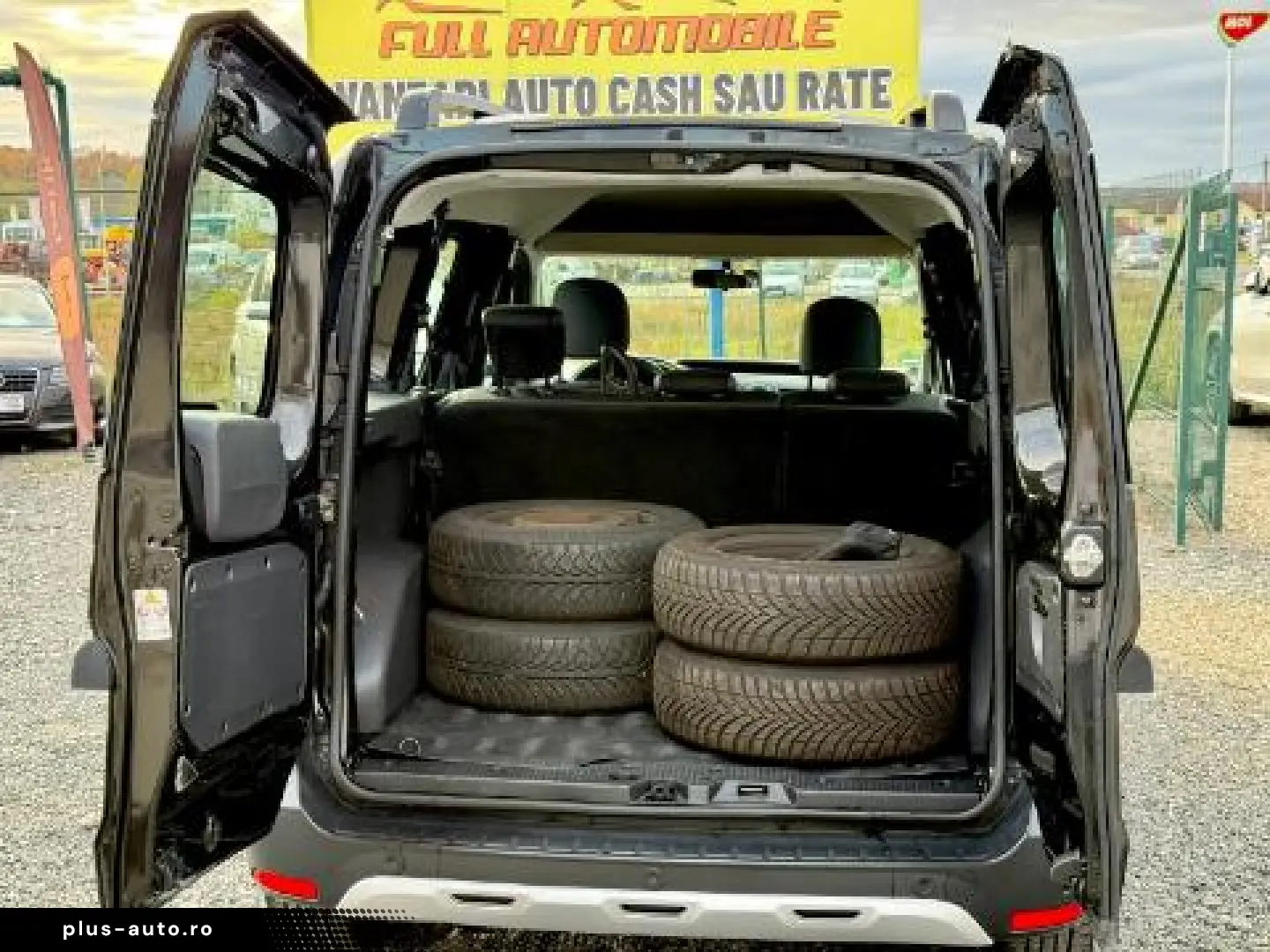 Dacia Dokker Stepway  2016