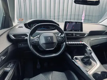 Peugeot 3008 BLUE-HDI  1.6 DIESEL 120 CP  Fab. 12.2016