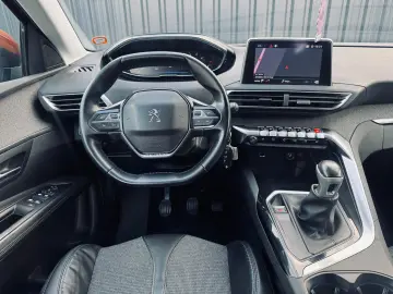 Peugeot 3008 BLUE-HDI  1.6 DIESEL 120 CP  Fab. 12.2016