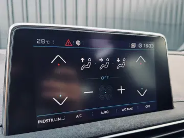 Peugeot 3008 BLUE-HDI  1.6 DIESEL 120 CP  Fab. 12.2016