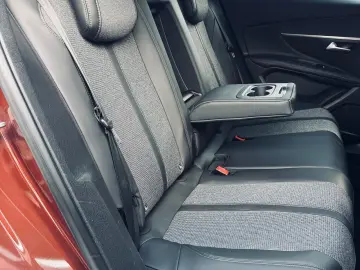 Peugeot 3008 BLUE-HDI  1.6 DIESEL 120 CP  Fab. 12.2016