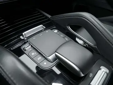 MERCEDES-BENZ GLE 400 e 4M Coupé AMG