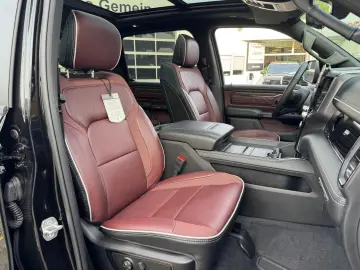 Dodge RAM 1500 3.0 Hurricane 540hp Limited Night