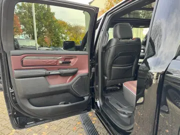 Dodge RAM 1500 3.0 Hurricane 540hp Limited Night