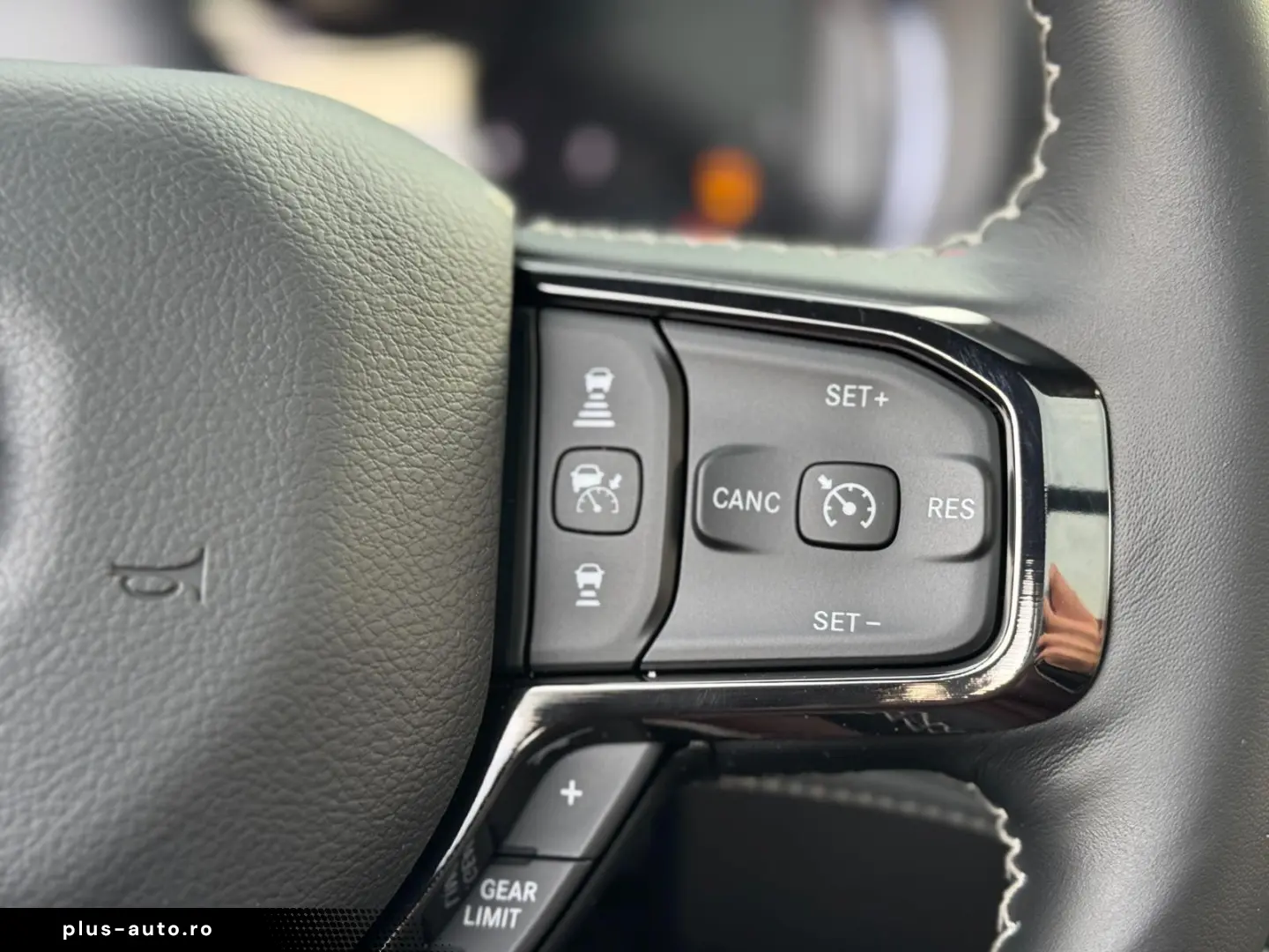 Dodge RAM 1500 3.0 Hurricane 540hp Limited Night