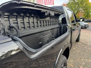 Dodge RAM 1500 3.0 Hurricane 540hp Limited Night